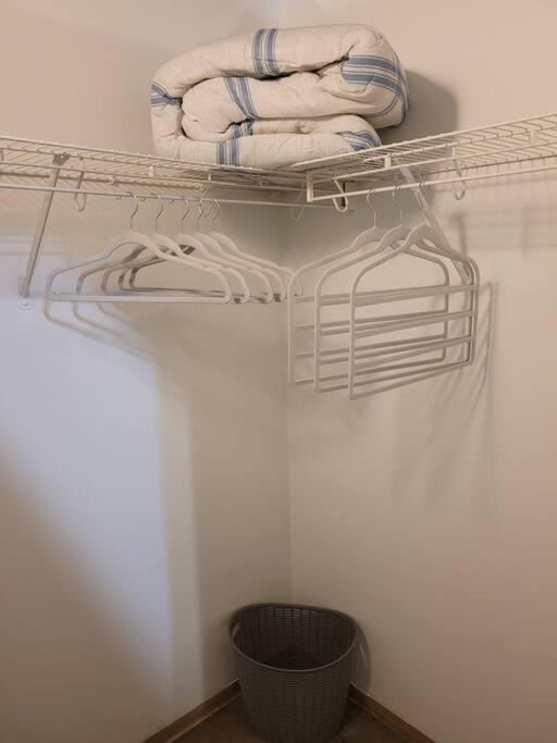 Staycation City Loft Free Gated Parking Saint-Louis Extérieur photo